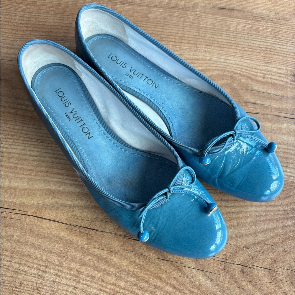 Louis Vuitton Blue Loafers with Bow Detail